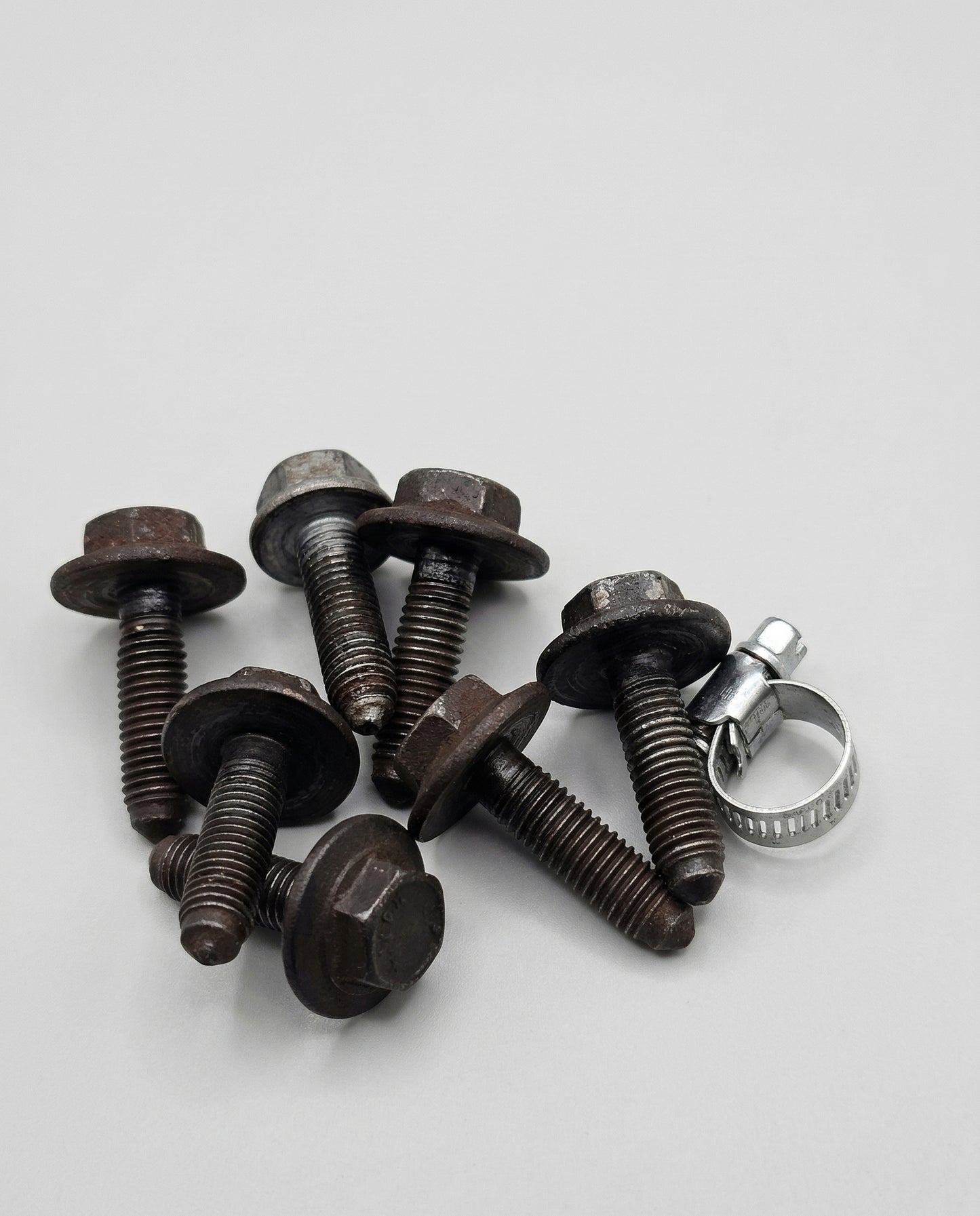 MSB's RANDOM BOLTS